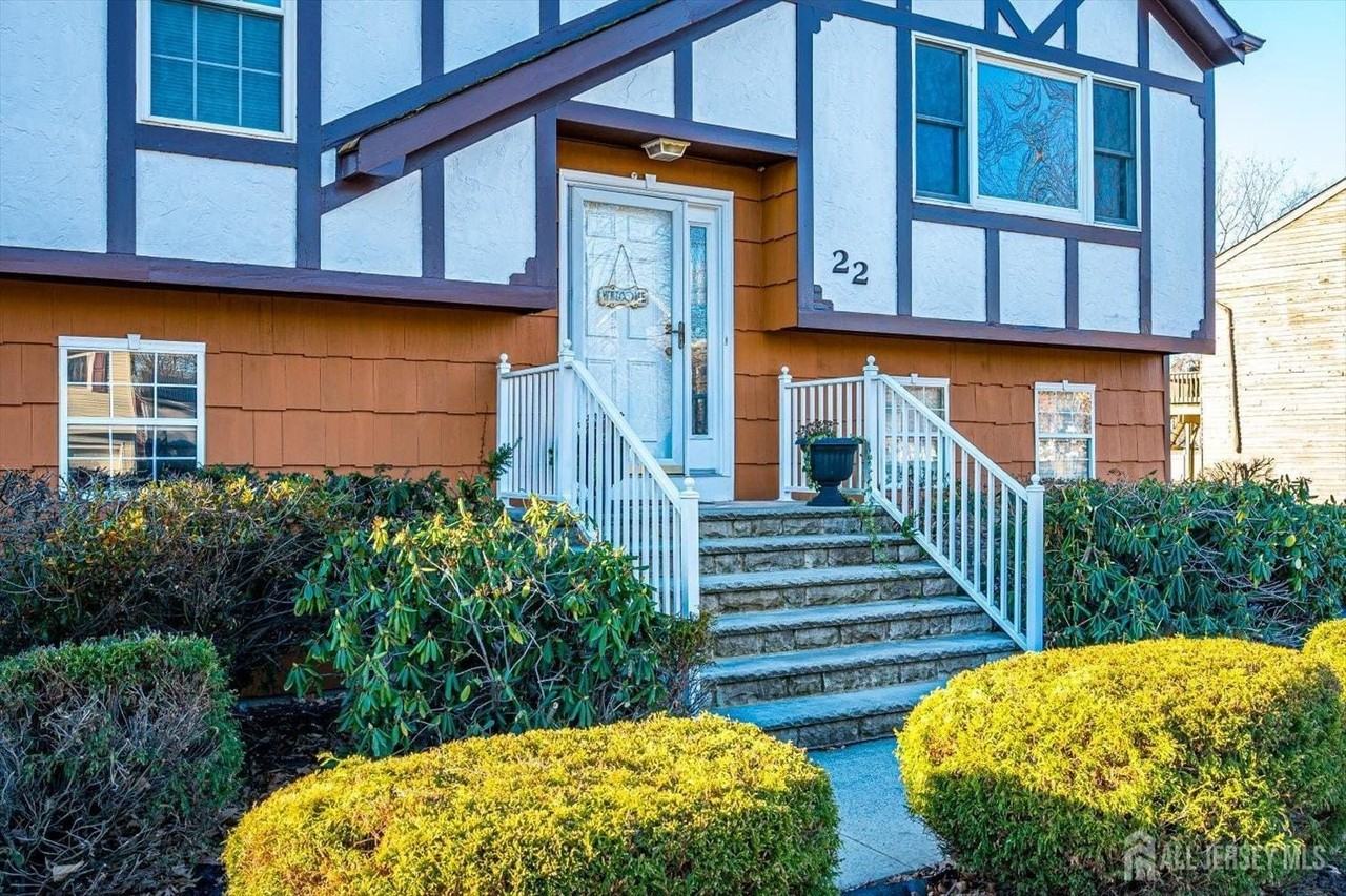 22 Oloughlin Drive - Photo 3 of 30