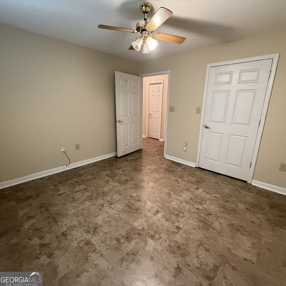 1207 Edna Pl - Photo 7 of 9