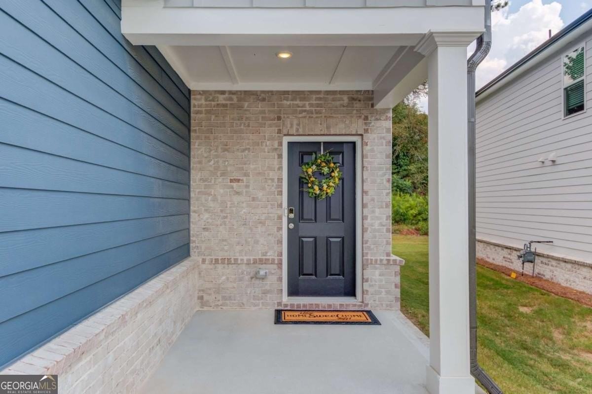 1325 Lyon Way Dr - Photo 4 of 47