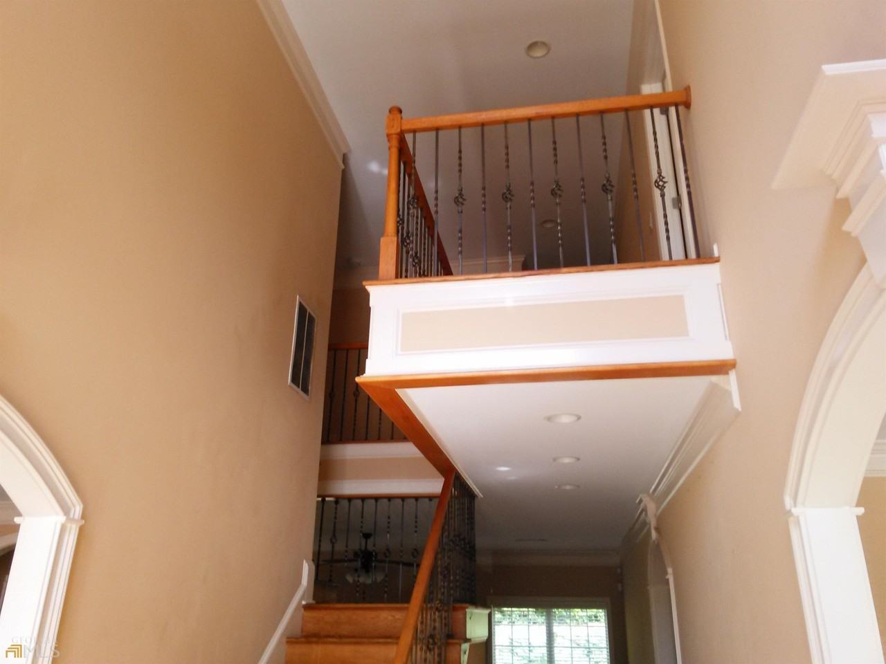 280 Langshire Dr - Photo 2 of 15