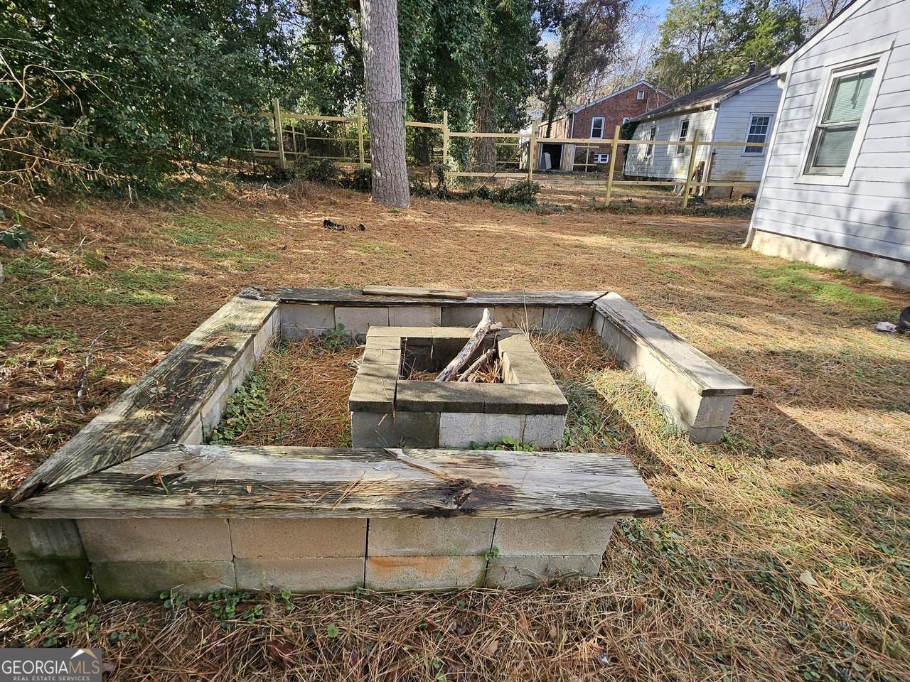 3453 Glen Rd - Photo 4 of 19