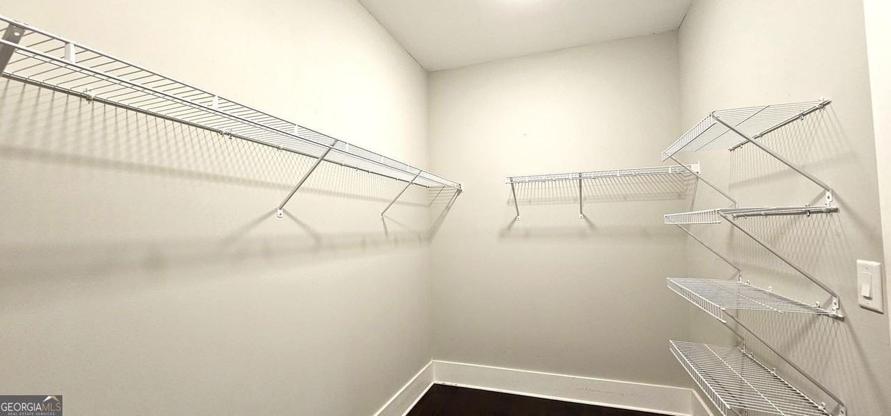 1993 Memorial Dr Se - Photo 5 of 14