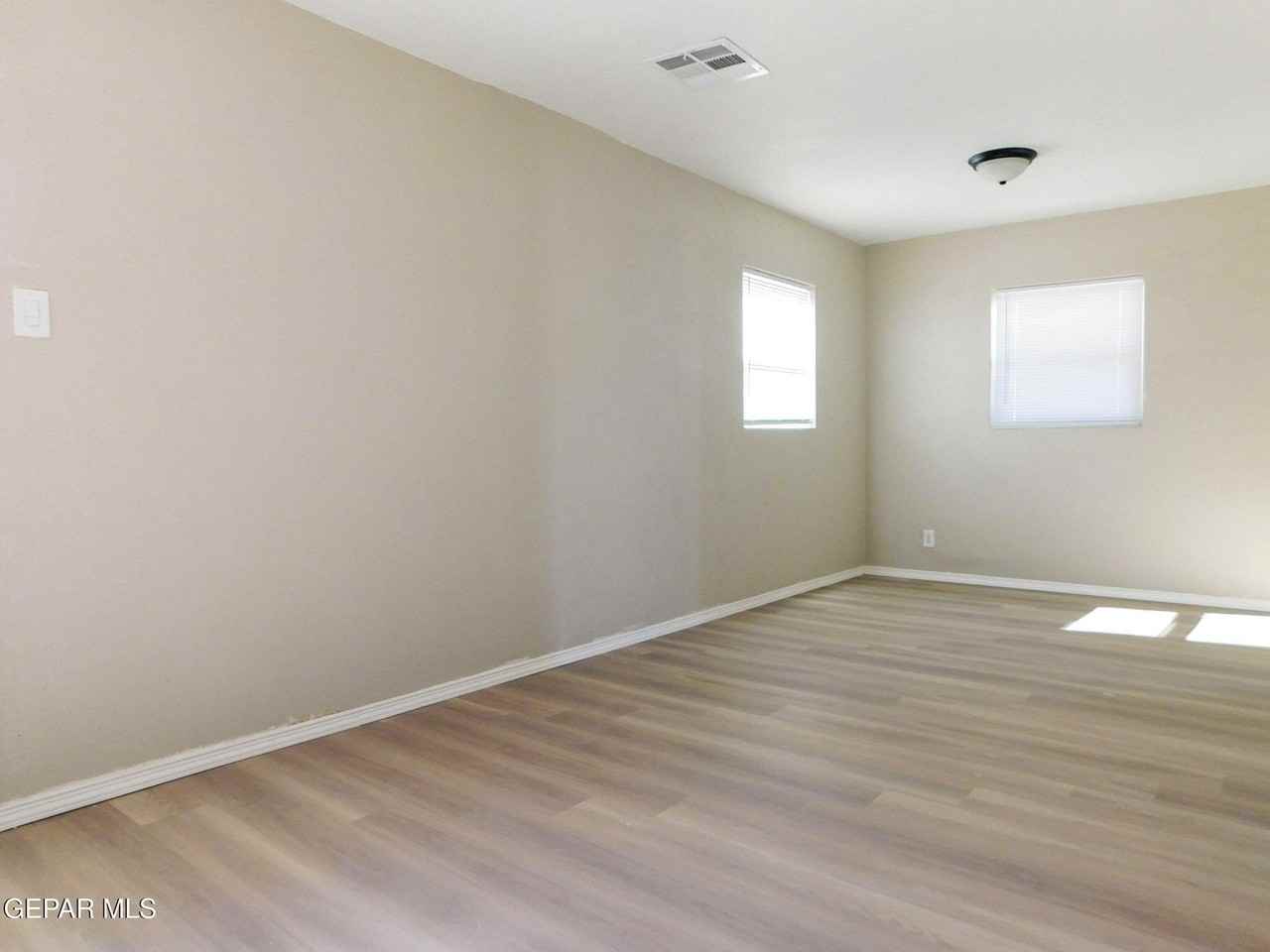 8940 Ankerson St Unit A #AB - Photo 6 of 47