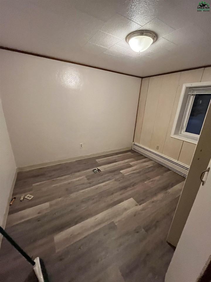 1901 Mary Ann St - Photo 7 of 10