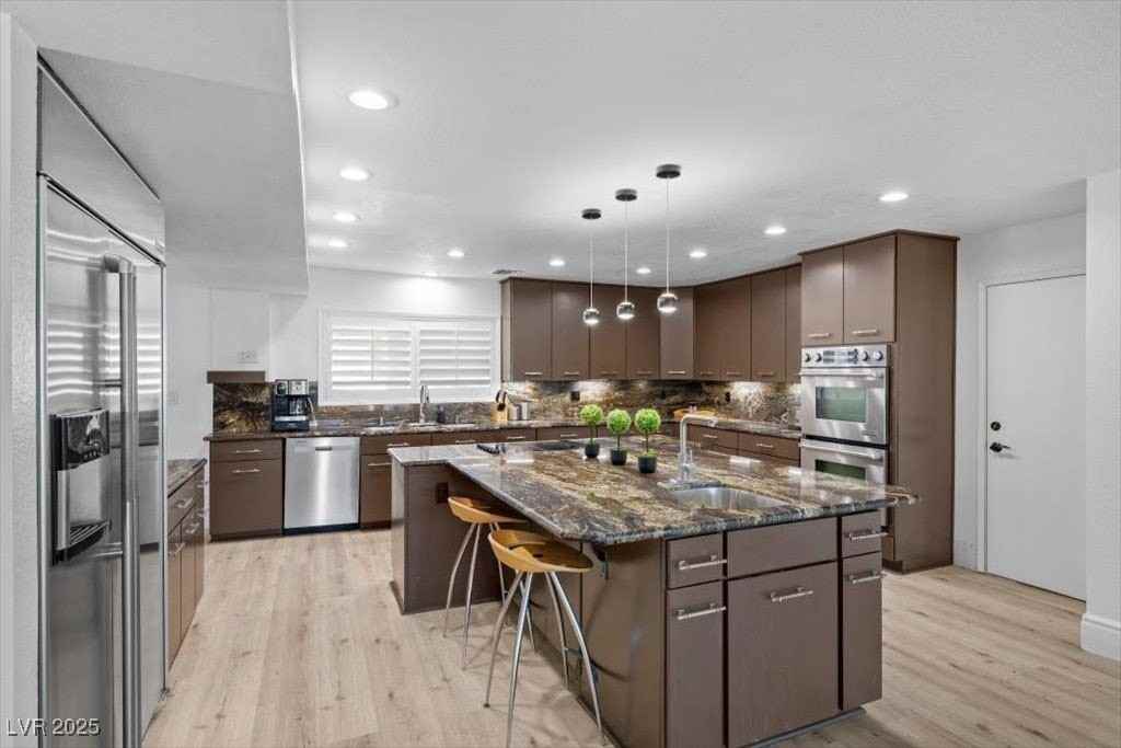 1695 Montessouri St - Photo 4 of 50