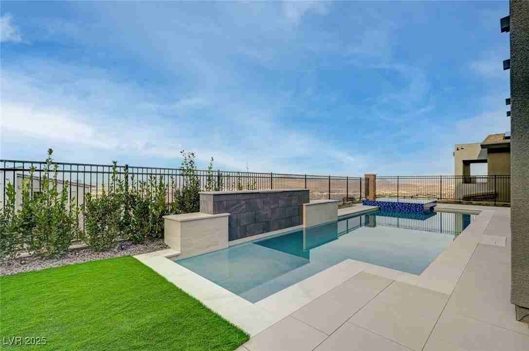 510 Duvet Ct - Photo 6 of 50