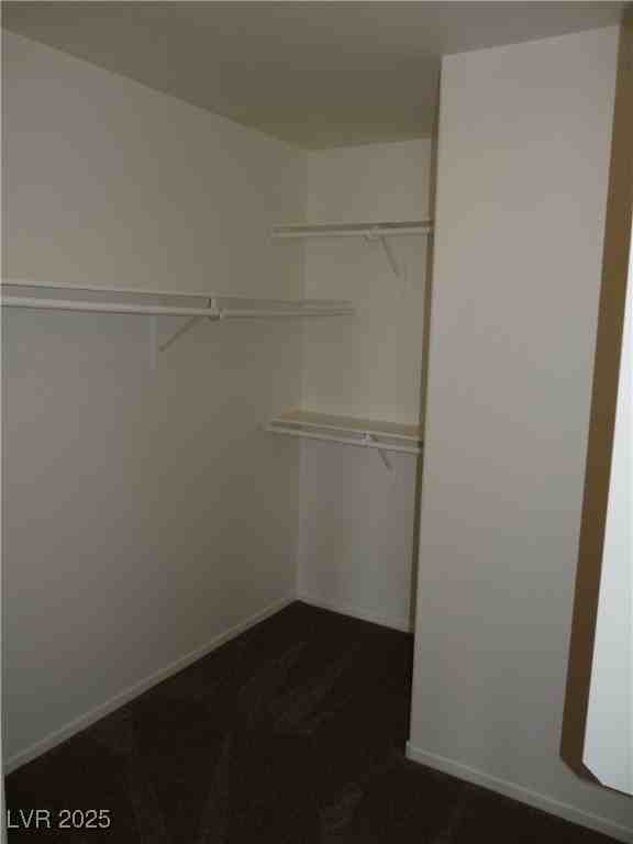 7944 Crimson Point St - Photo 6 of 11