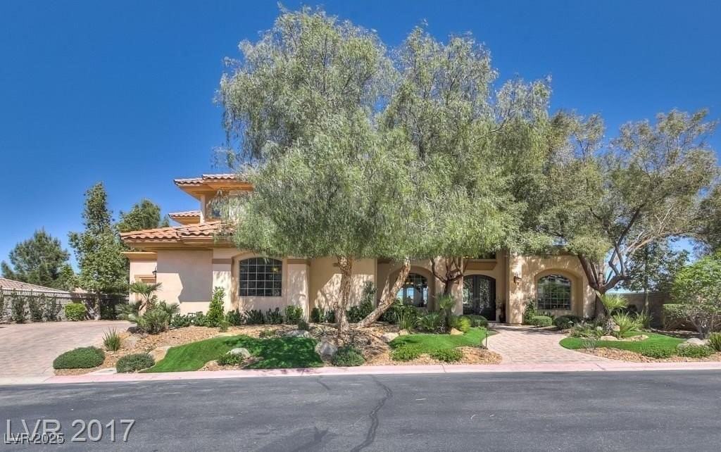 1340 Dilevante Dr - Photo 2 of 34