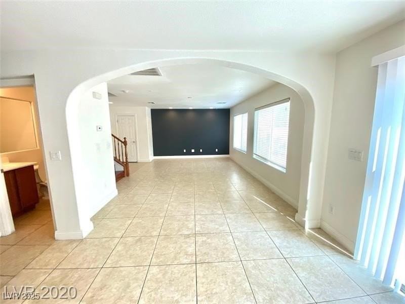 8869 Skyline Peak Ct - Photo 4 of 17