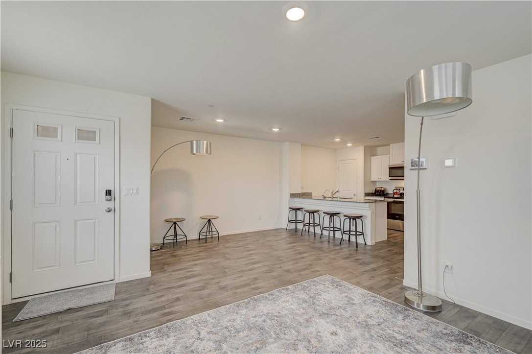 360 Summer Sparrow Ave #360 - Photo 3 of 45