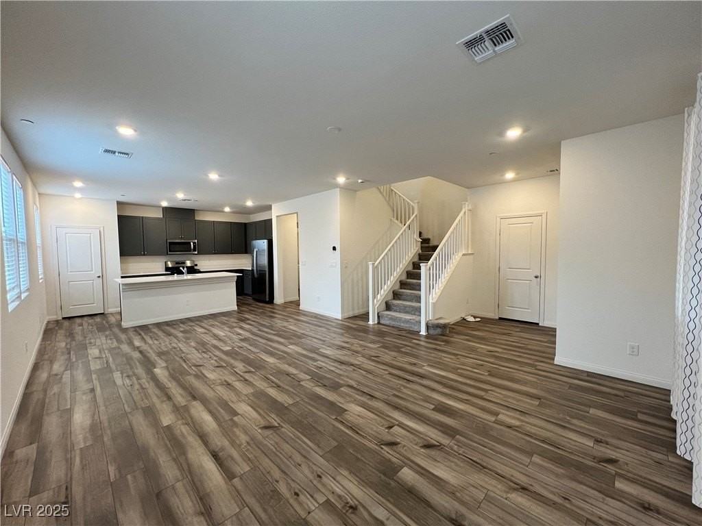 2824 Abrantes Pl - Photo 3 of 42