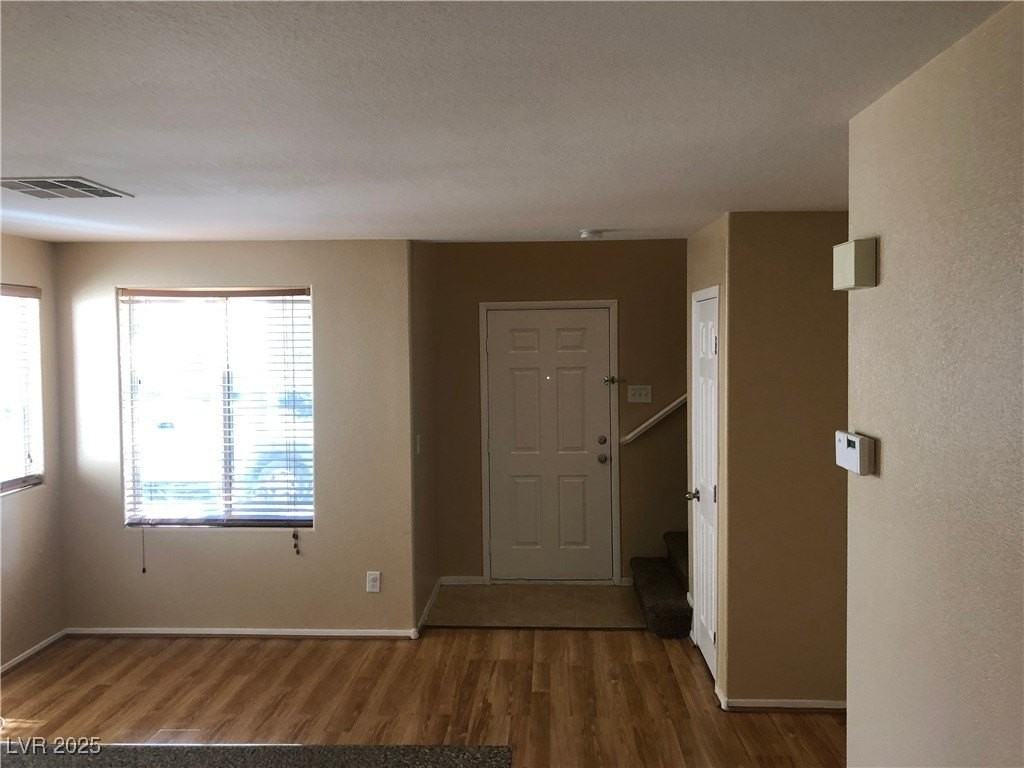 842 Trout Stream Ct - Photo 4 of 41