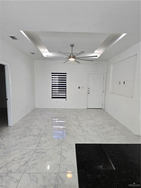 918 N Woodson Ave #4 - Photo 3 of 14