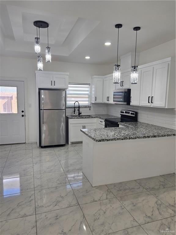 900 N Woodson Ave #1 - Photo 2 of 4