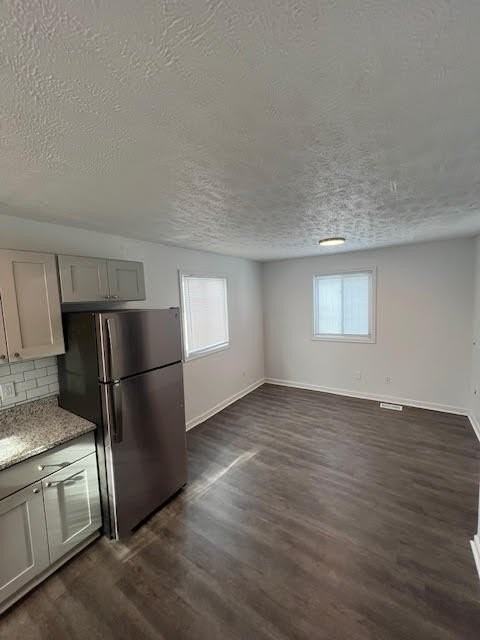 436 S Washington St - Photo 5 of 23