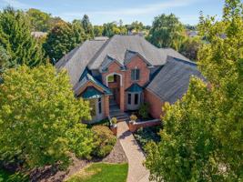 featured image of 7040 Royal Villa Ct