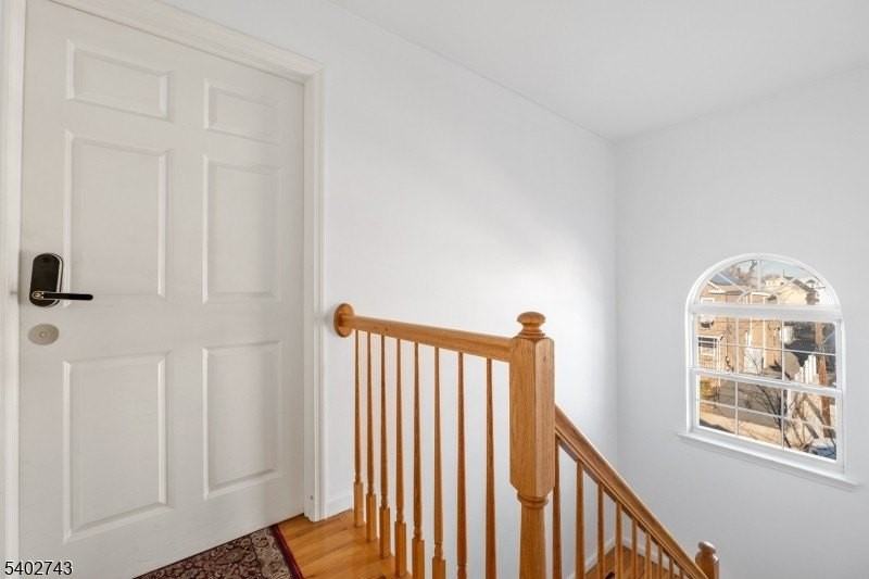 1020 Laura St #2 - Photo 3 of 24