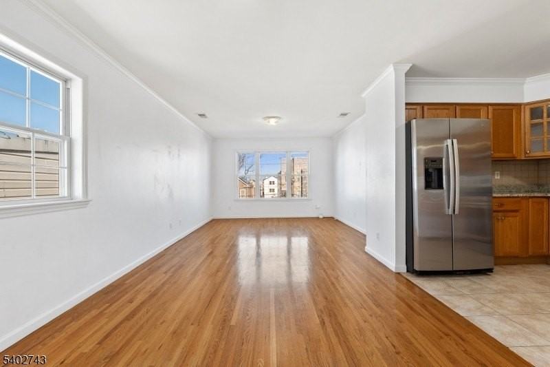 1020 Laura St #2 - Photo 7 of 24