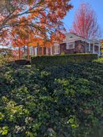 featured image of 963 Parkway Dr Nw #1