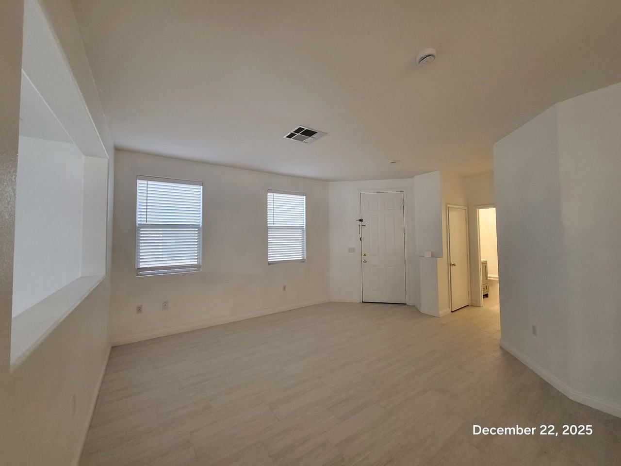 204 Hickory Heights Ave #1 - Photo 5 of 22