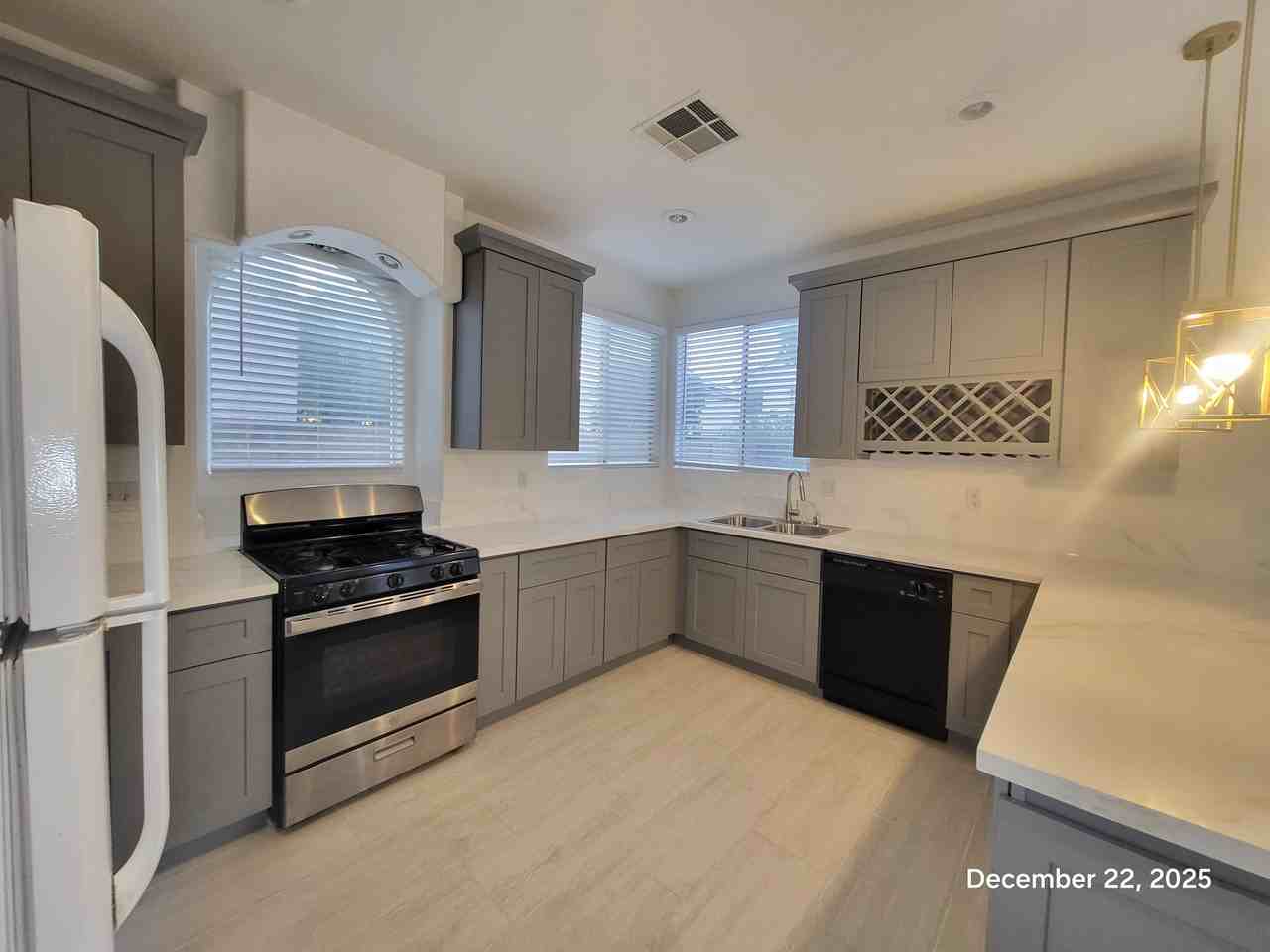 204 Hickory Heights Ave #1 - Photo 7 of 22