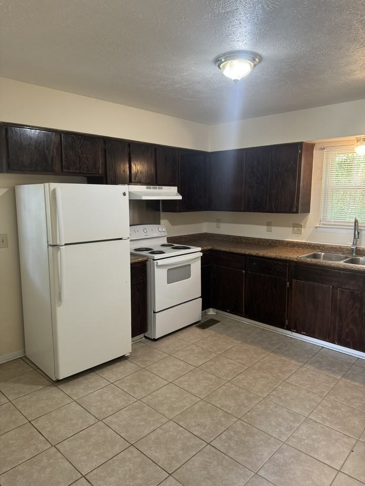 1310 Ewing Creek Dr #1 - Photo 4 of 15