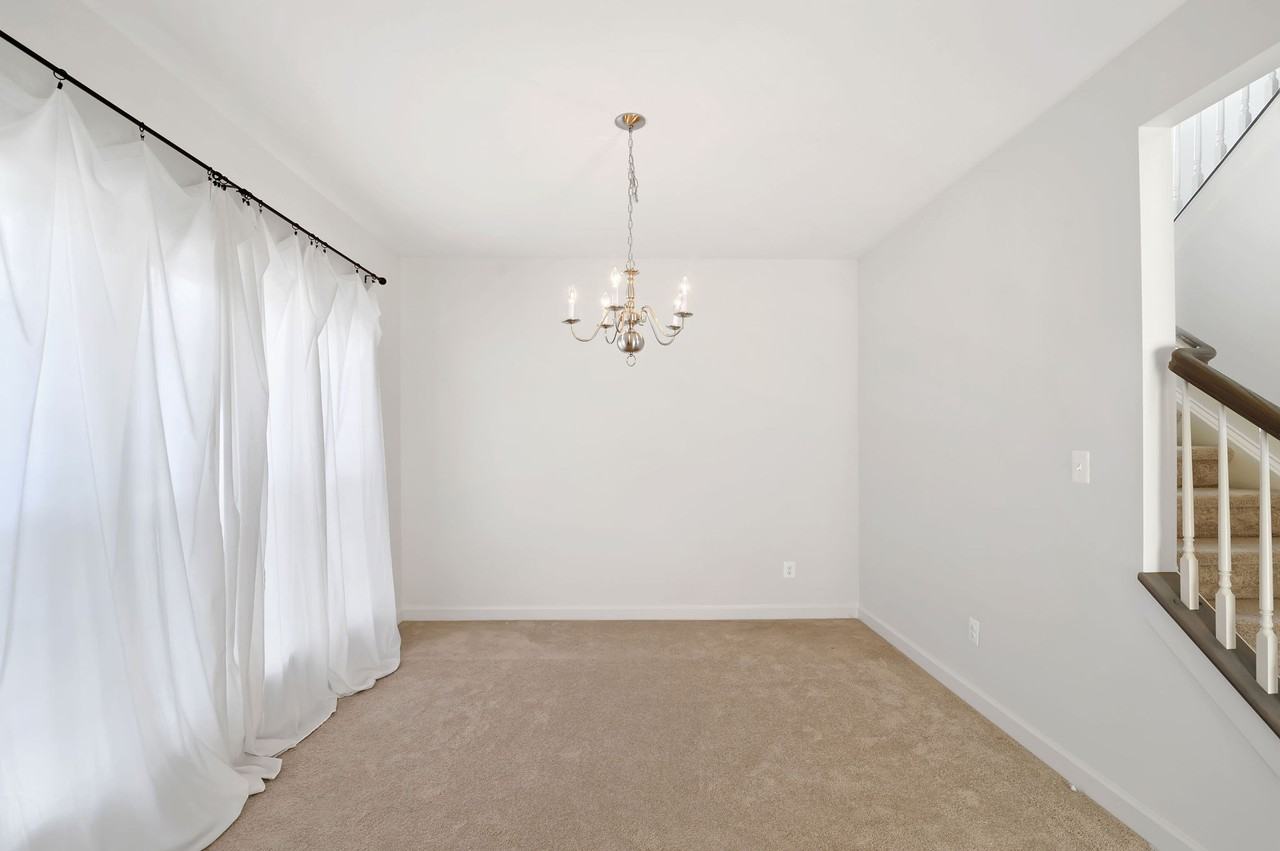 30 Jeanette Ct #1 - Photo 3 of 27