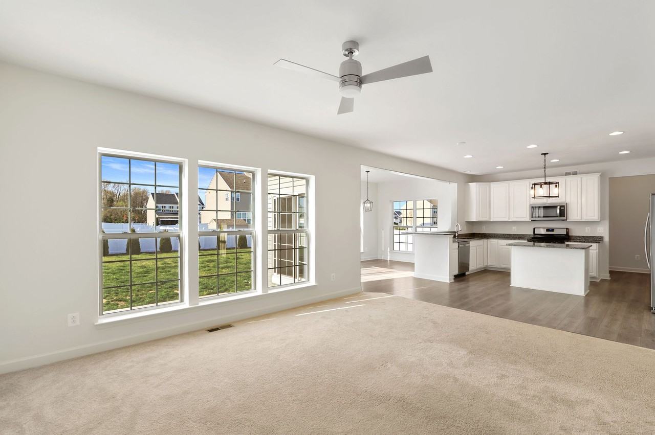 30 Jeanette Ct #1 - Photo 6 of 27