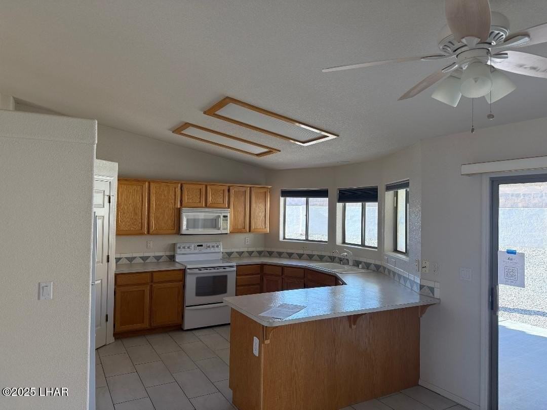 3337 Hilldale Dr - Photo 4 of 18