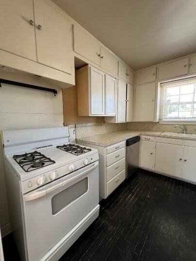 2322 26th St - Photo 6 of 13