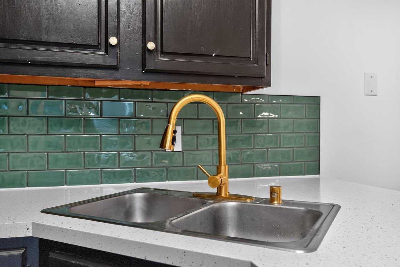 433 Darby Creek Rd Apt A #A - Photo 3 of 21