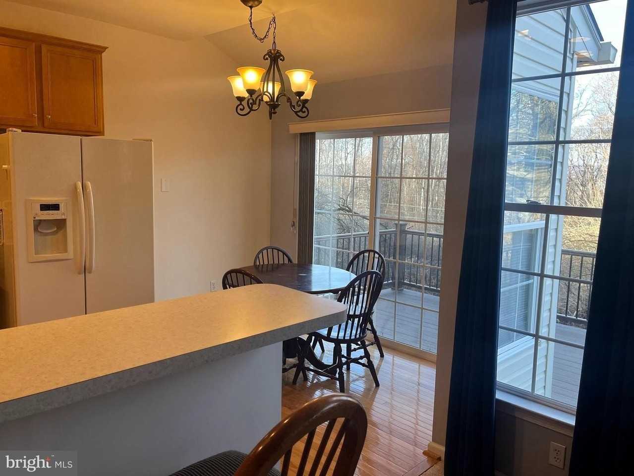 233 Birchwood Dr - Photo 6 of 40