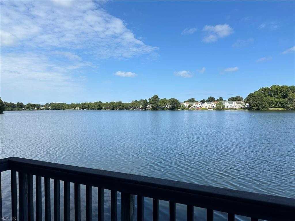 5420 Summer Cres - Photo 3 of 23