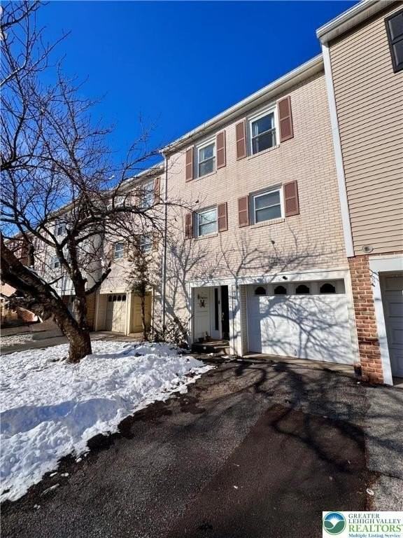 8315 Countryside Ln - Photo 2 of 41