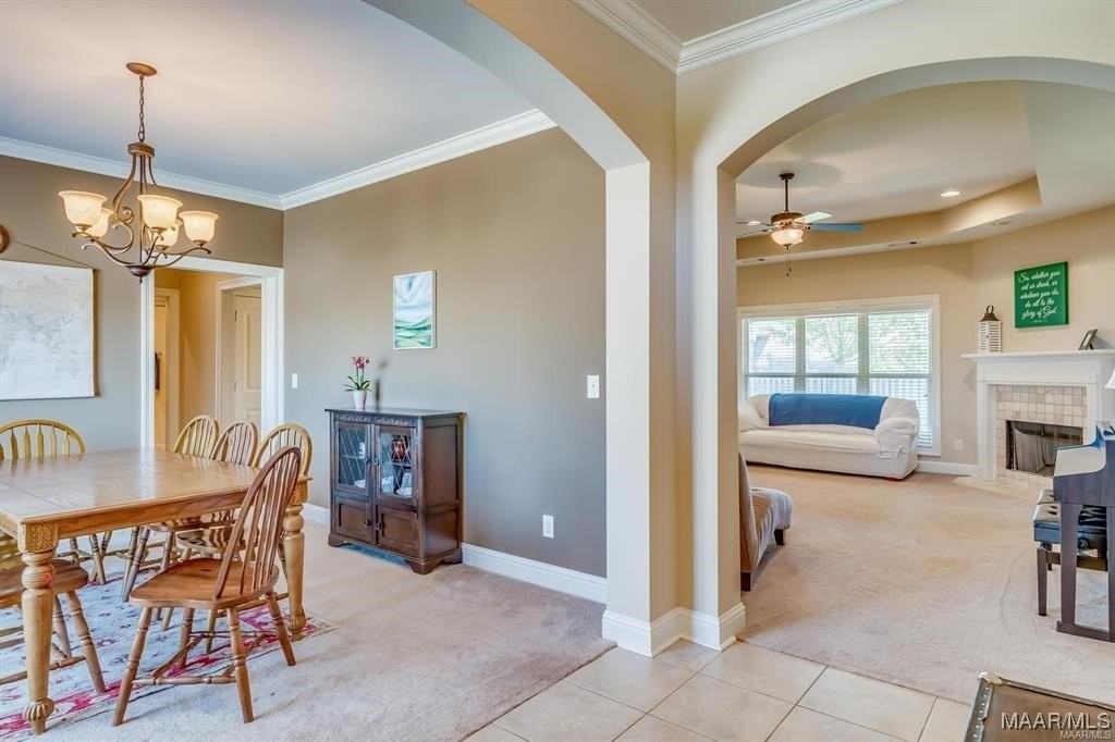 9208 Springwood Ct - Photo 6 of 27