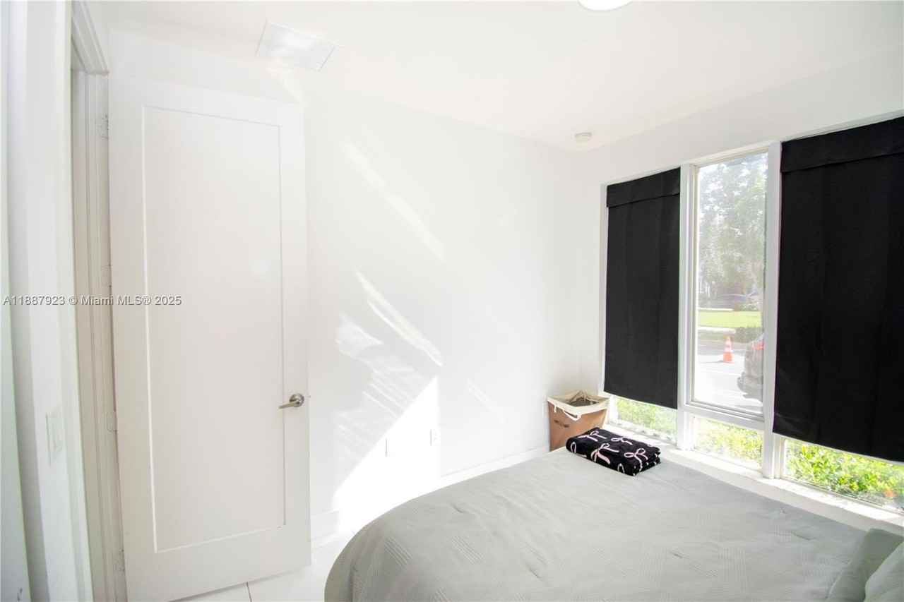 6320 Nw 104th Path #6320 - Photo 6 of 50