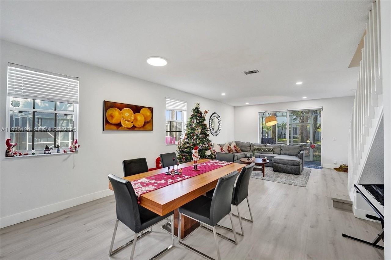 3643 San Simeon Cir - Photo 4 of 19