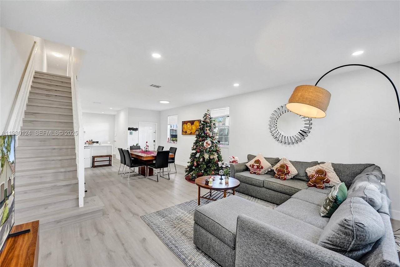 3643 San Simeon Cir - Photo 6 of 19