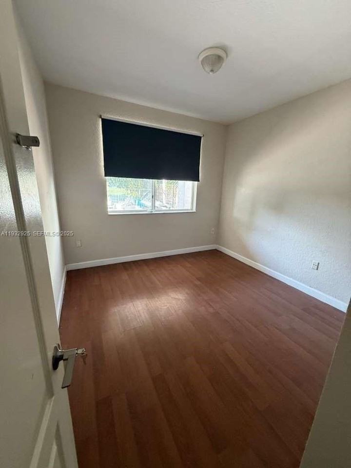 6320 Sw 163rd Pl #6320 - Photo 3 of 7