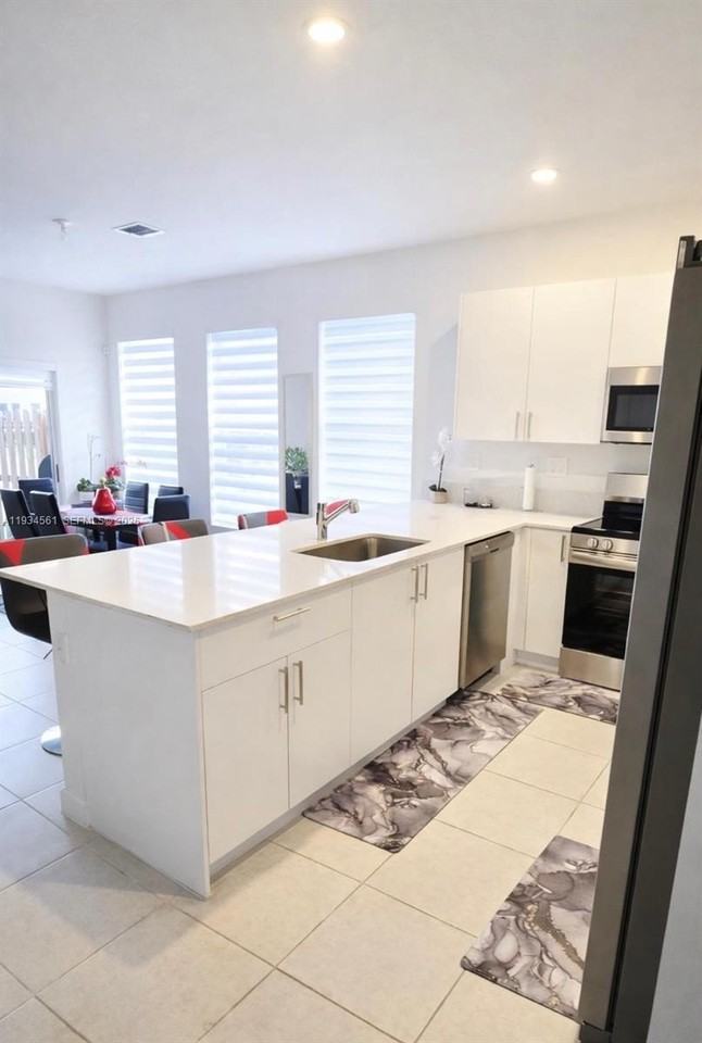 12841 Sw 243rd St #12841 - Photo 3 of 14