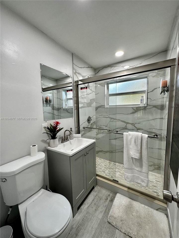 397 Nw 48th Ct #397 - Photo 7 of 8