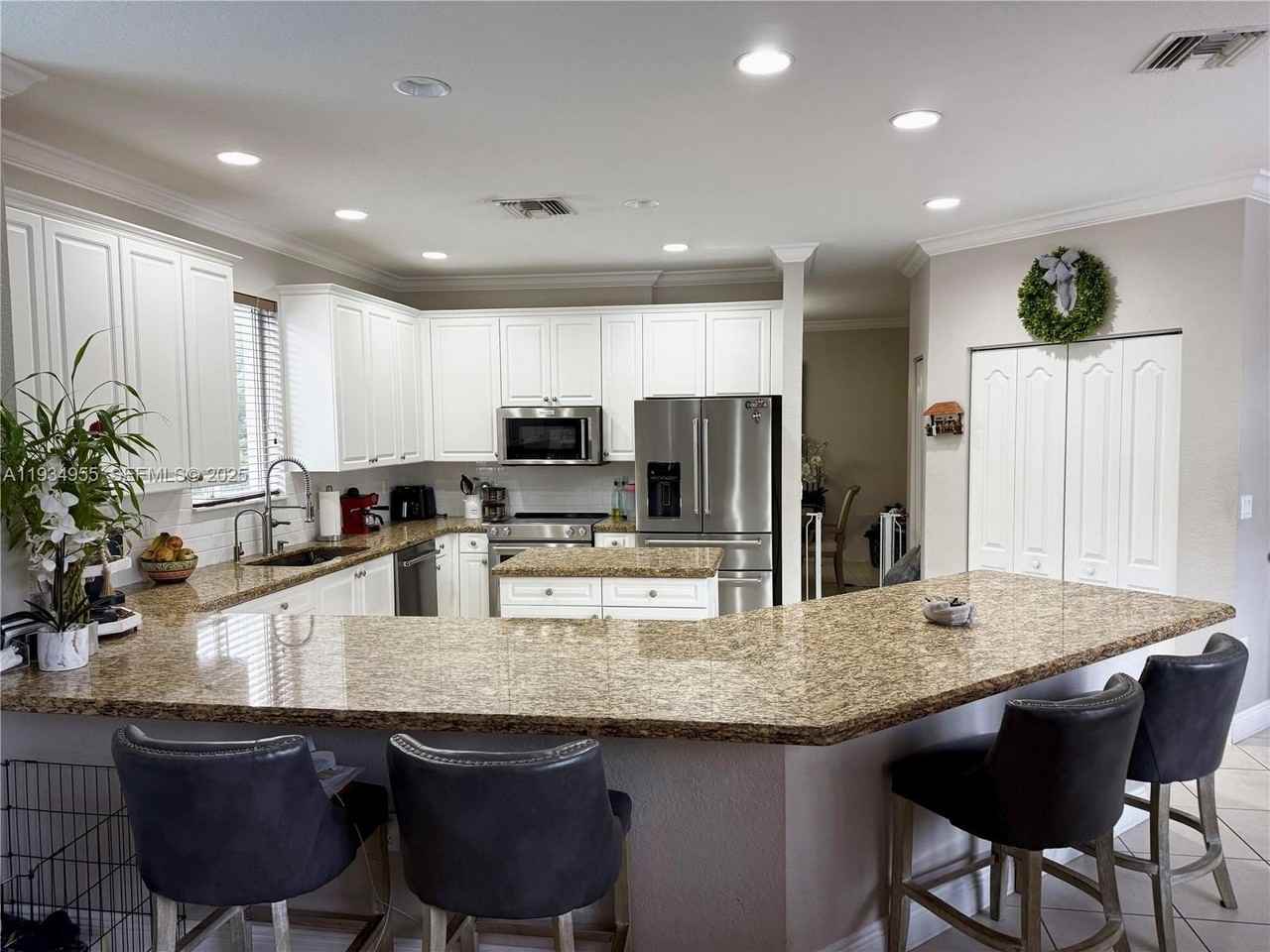 2239 Se 19th Ave #2239 - Photo 4 of 17