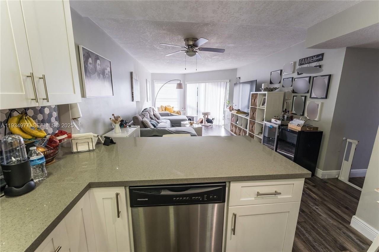 8810 Sw 132nd Pl #404DN - Photo 6 of 17