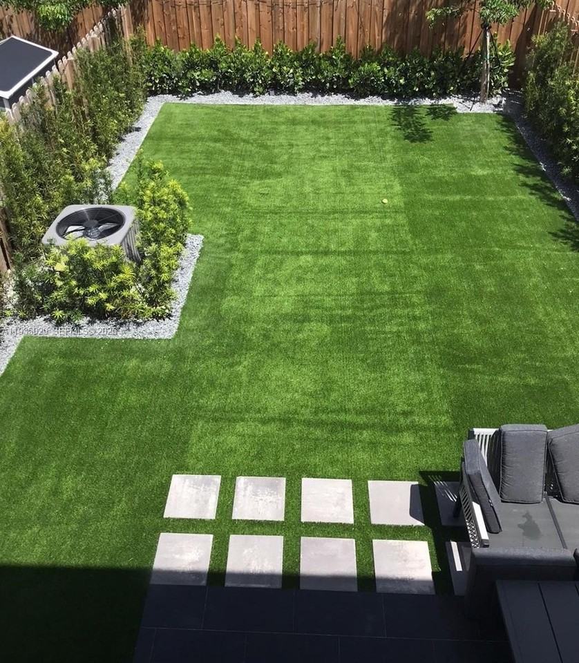 3721 Sw 88th Pl #B - Photo 5 of 10