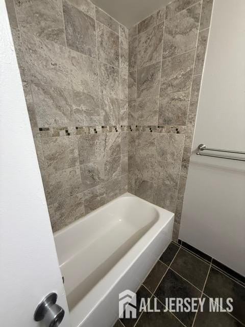 45 Chatham Sq - Photo 5 of 15