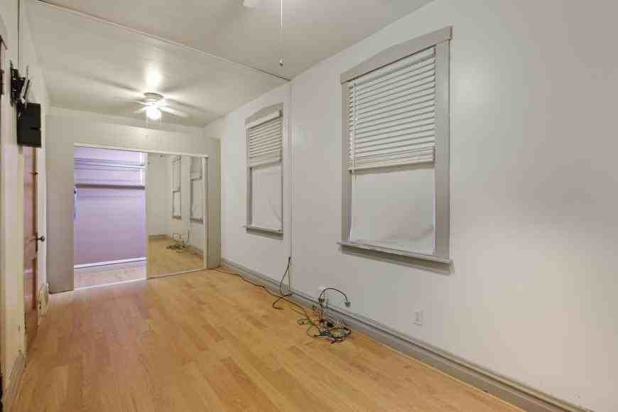 5434 W Wrightwood Ave - Photo 6 of 10