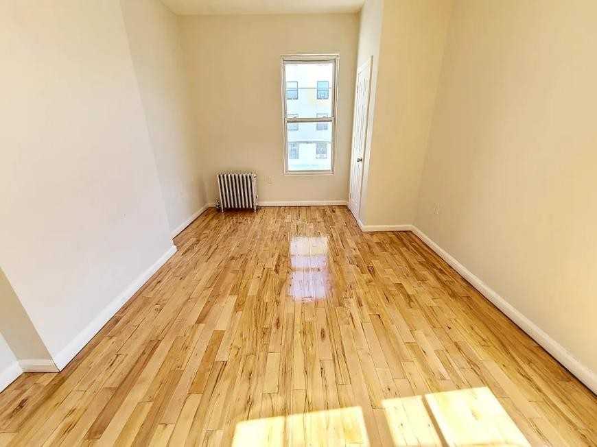 2106 Arthur Ave - Photo 6 of 10