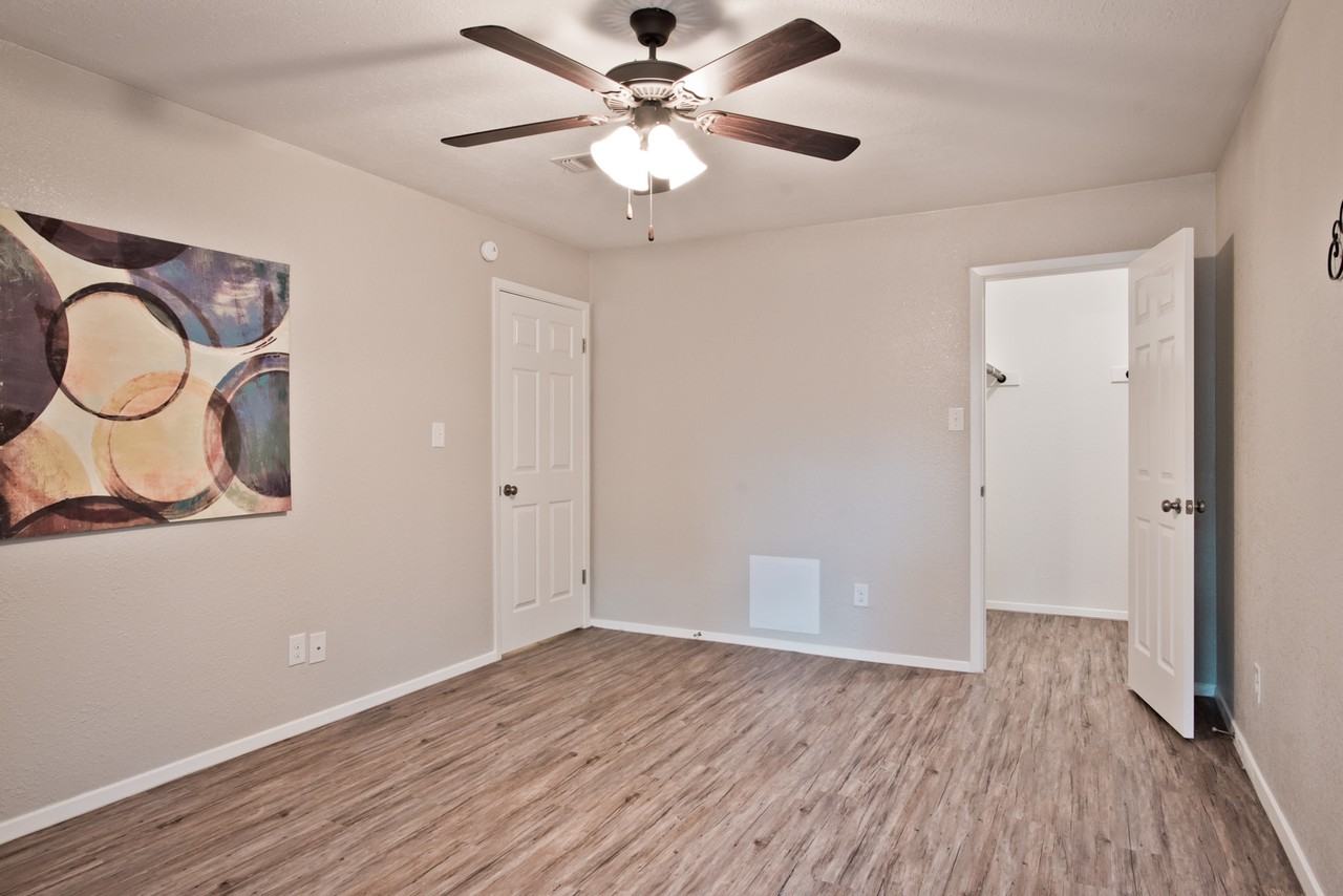 307 Westwood St #307A - Photo 3 of 4