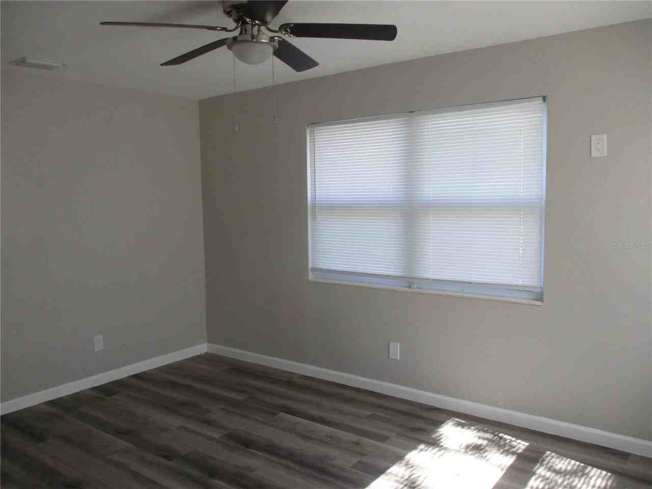 4437 10th Ave S - Photo 4 of 15