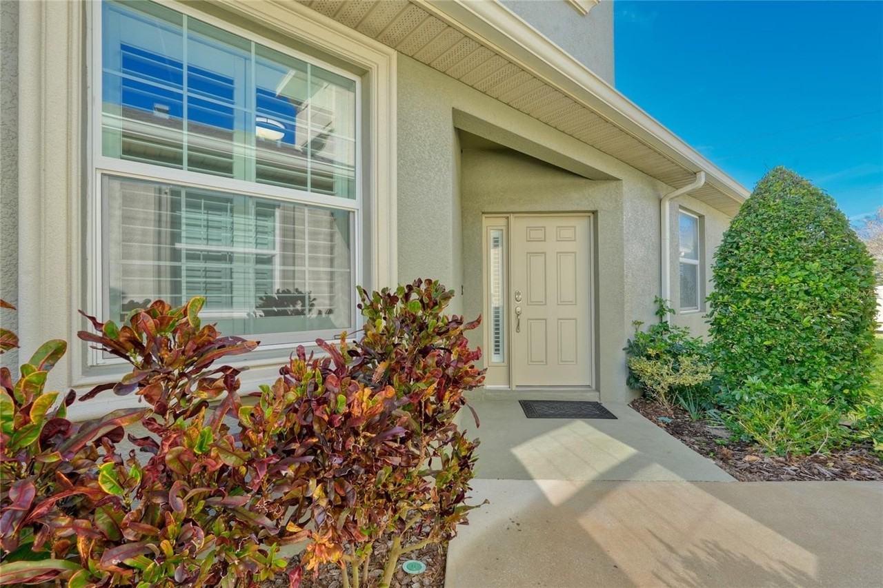 1466 Twin Villas Way - Photo 3 of 29